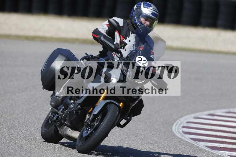 /01 02.04.2026 MAZ ADR/Gruppe gelb Gruppe gruen/22